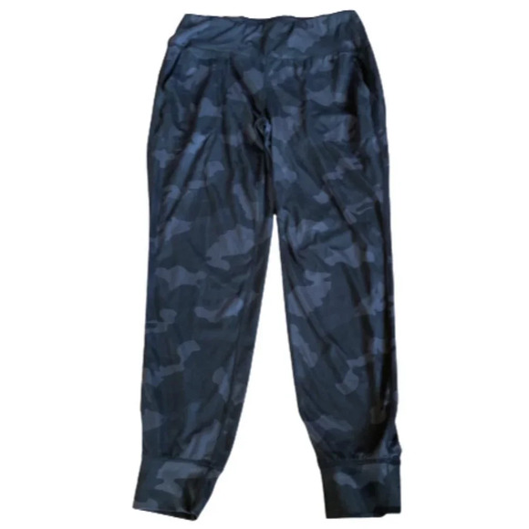 Yogalicious Lux, Black & Gray Camo Leggings, Size Small - Picture 2 of 7